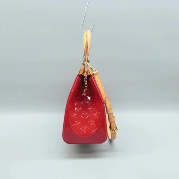 100% Authentic Louis Vuitton Brea Red Monogram Patent Leather Satchel - Picture 4 of 12